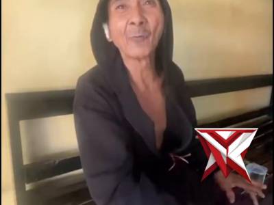 Polres Magetan bergerak cepat tangani kasus seorang pria yang berjalan kaki sambil membawa sabit