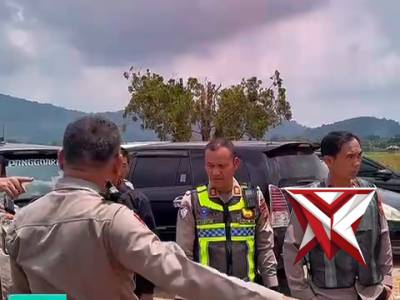 ?Pastikan Keamanan Ibadah, Kapolres Musi Rawas Pantau Langsung Giat Ibadah di Gereja - PoliceTube