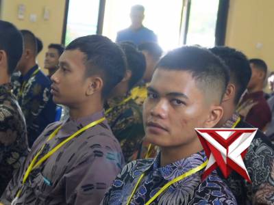 Polres Pacitan melaksanakan kegiatan penandatanganan pakta integritas dan pengambilan sumpah