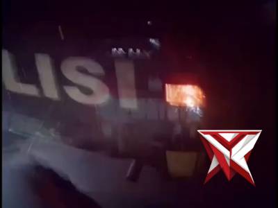 POLSEK BTS ULU BANTU PENGEMUDI YG SEDANG MOGOK POLRI UNTUK MASYARAKAT