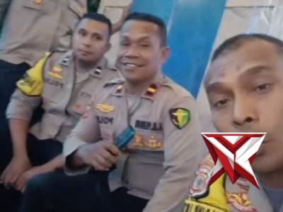 Wakapolsek Sirimau bersama anggota melaksanakan pengamanan giat masyarakat