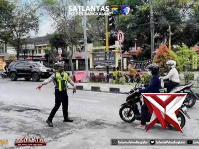 Kampanye keselamatan - PoliceTube