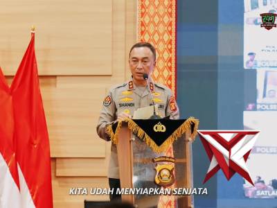 Pelatihan penggunaan kekuatan dan HAM - PoliceTube