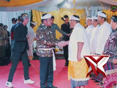 Kapolda Sumatera Selatan Irjen Pol. Dr. Sandi Nugroho menghadiri perayaan Dharma Santi Hari Suci