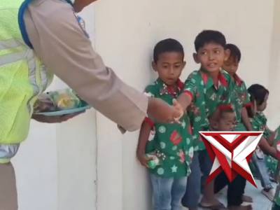 Pastikan Ibadah Khidmat, Polsek STL ulu Amankan Paskah di gereja GKII desa Sukaraya Polres Musi Rawa