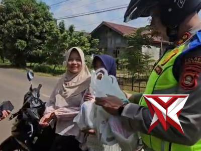 *title*

?Mitigasi Kerawanan Jumat Agung,Kapolres Musi Rawas Turun Langsung ke Lokasi dengan Patroli