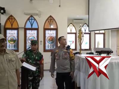 KAPOLSEK SUMBERSARI PIMPIN RANGKAIAN KEGIATAN  PENGECEKAN& STERILISASI GKJW JELANG PERAYAAN PASKAH.