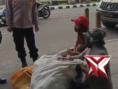 JUM'AT BERKAH POLSEK SEKAYU. ?