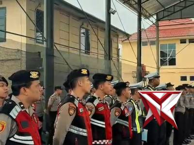 Apel pagi polres musi rawas di pimpin oleh kabag ops polres musi rawas dan di ikuti oleh pju dan per