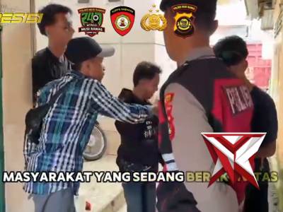 SAT SAMPTA POLRES MUSI RAWAS MELAKSANKAN PATROLI DI SEKITARAN MUARA BELITI - PoliceTube