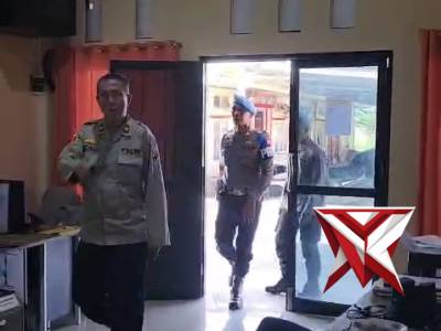 BIDPROPAM POLDA SUMSEL MELAKSANAKAN PENGECEKAN SENPI DINAS DAN AMUNISI DI POLRES OKU SELATAN. - PoliceTube