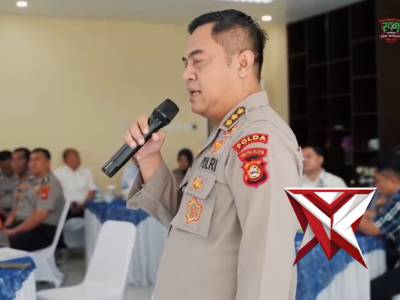 Menggelar coffee morning bersama seluruh pejabat utama di mapolda Sumsel. - PoliceTube