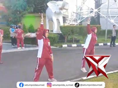 Dalam rangka menjaga kebugaran serta meningkatkan soliditas antar personel Kepolisian Daerah Sumsel - PoliceTube