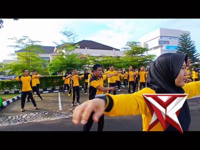 Personel Itwasda Melaksanakan Senam Bersama Di Lapangan Polda Sumsel - PoliceTube