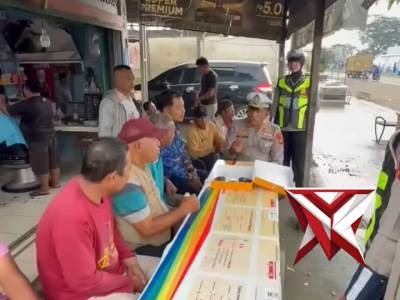 Kegiatan polantas polres murartara menyapa
