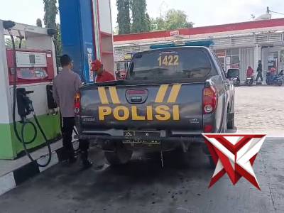 POLSEK BALONGPANGGANG: PATROLI SPBU