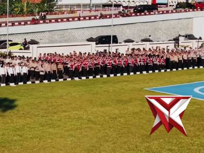 UPACARA PEMPERIAN PENGHARGAAN KAPOLDA SUMSEL - PoliceTube