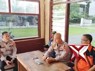 POLIMAN HADIR - Pelayanan Yang Terbaik Adalah Kebanggan Kami Sebagai Anggota Polsek Pedamaran.

POLI