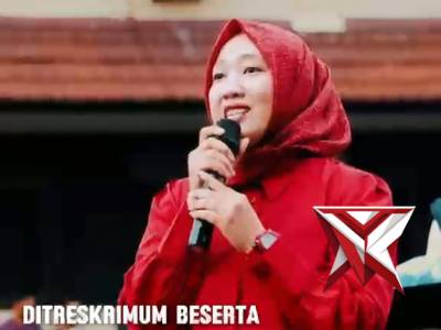 Suasana haru dan bahagia mewarnai Lapangan Gedung Presisi saat Kapolda Sumsel Irjen Pol. Dr. Sandi