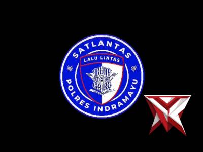 pda Eryana nggak ragu buat turun langsung kotor-kotoran demi membersihkan tumpukan sampah - PoliceTube