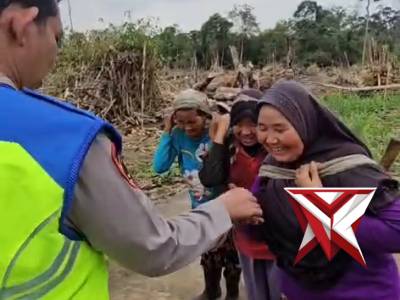 Cek Kesiapan Jumat Agung, Kapolres Mura Sambangi Gereja Santa Maria G1 Mataram - PoliceTube