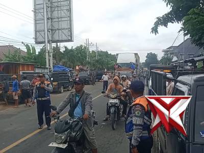 PENGATURAN ARUS LALU LINTAS DI SIMPANG TIGA PASAR HEWAN SAPI KEPPO