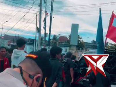 *Personil Gabungan Polresta, Polda dan Polsek Jajaran Amankan Aksi Unjuk*