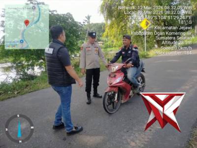 Samapta dan reskrim Polsek Jejawi giat KRYD rutin di depan Mako dengan target orang, muatan & surat&sup2; - PoliceTube