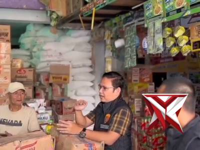 Satreskrim Polres Magetan menggelar sidak pasar guna menindaklanjuti isu kelangkaan gas LPG dan BBM