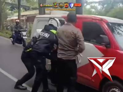 satlantas polres subang mengamankan orang dan barang yang diduga melakukan tindak pidana - PoliceTube