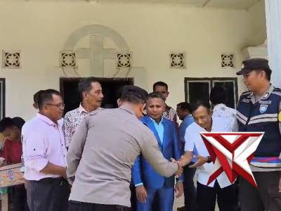 Personel Bhabinkamtibmas Melaksanakan PAM Gereja - PoliceTube