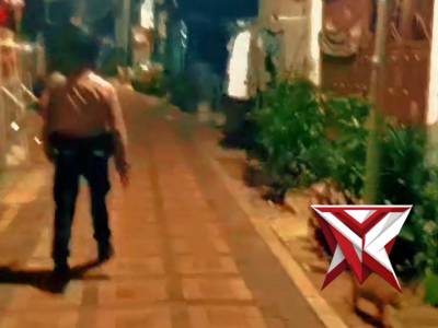 Pamor Polsek Pakal Sambangi Sumber Langgeng Ingatkan Warga Waspadai Tindak Pidana Curanmor - PoliceTube