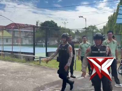 NYAGO OKI AMAN - PoliceTube
