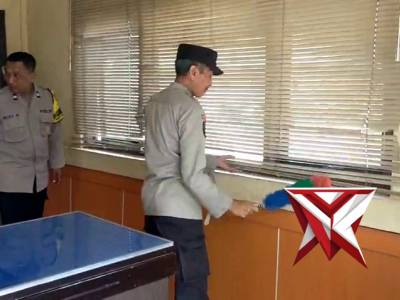 Dukung Indonesia Asri Polsek Turen Polres Malang