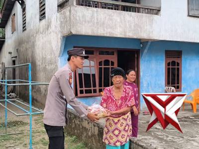 Baksos polsek muara kelingi Y