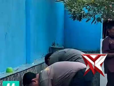 Kapolres Musi Rawas AKBP Agung Adhitya Prananta,S.H.,S.I.K.,M.H melaksanakan Shalat Jumat berjamaah