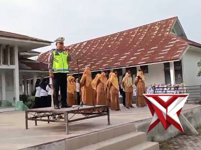 Kegiatan Police Goes To School Sosialisasi Tertib Berlalulintas oleh Sat Lantas Polres Tebing Tinggi - PoliceTube