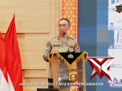pelatihan penggunaan kekuatan dan HAM di Gedung Presis