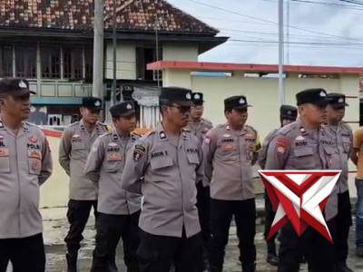 KEKUATAN DAN KEBERSAMAAN DI APEL PAGI POLSEK BABAT TOMAN ?? - PoliceTube