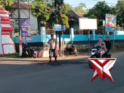 COMMANDER WISH DI SIMPANG 4 KECAMATAN CURAHDAMI