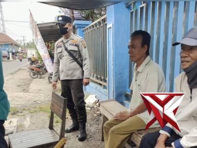 Personil Polsek Tanjung Lubuk Hadir ditengah-tengah masyarakat

Polres OKI Hadir