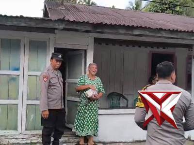 Giat bansos Polsek Muara Kelingi FS