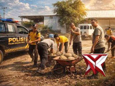 Bersih Lingkungan Mako Polsek Megang Sakti - PoliceTube