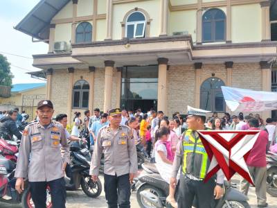 Polres Pelabuhan Belawan Lakukan Pengamanan Gereja Perayaan Paskah - PoliceTube