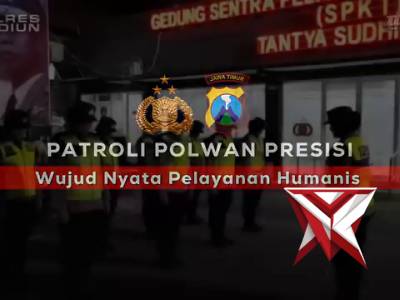 Polwan Presisi Polres Madiun melaksanakan patroli malam