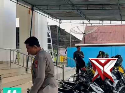 Kapolres Musi Rawas Pererat Silaturahmi Lewat Shalat Jumat di Masjid Al Hidayah