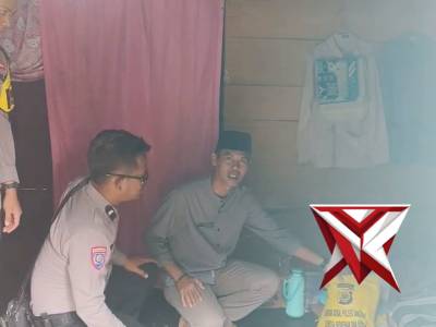 Berbagi kasih ..?? - PoliceTube