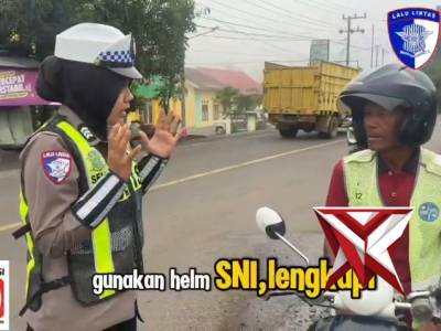 SATLANTAS POLRES MUSI RAWAS POLDA SUMSEL, MELAKSANAKAN GIAT SOSIALISASI KESELAMATAN BERKENDARA