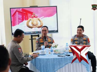 Kapolda Sumatera Selatan, Irjen Pol Dr. Sandi Nugroho, memimpin kegiatan Coffee Morning