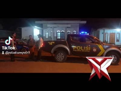 Polsek Sempol Hadir Jaga Keamanan Malam Melalui Patroli Bluelight